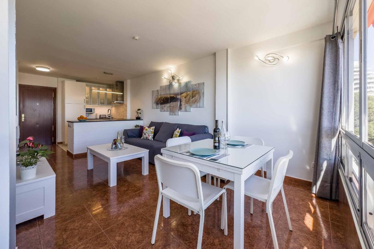 Apartamento Acogedor, Terraza, Piscina Y Mar Benalmádena Exteriér fotografie