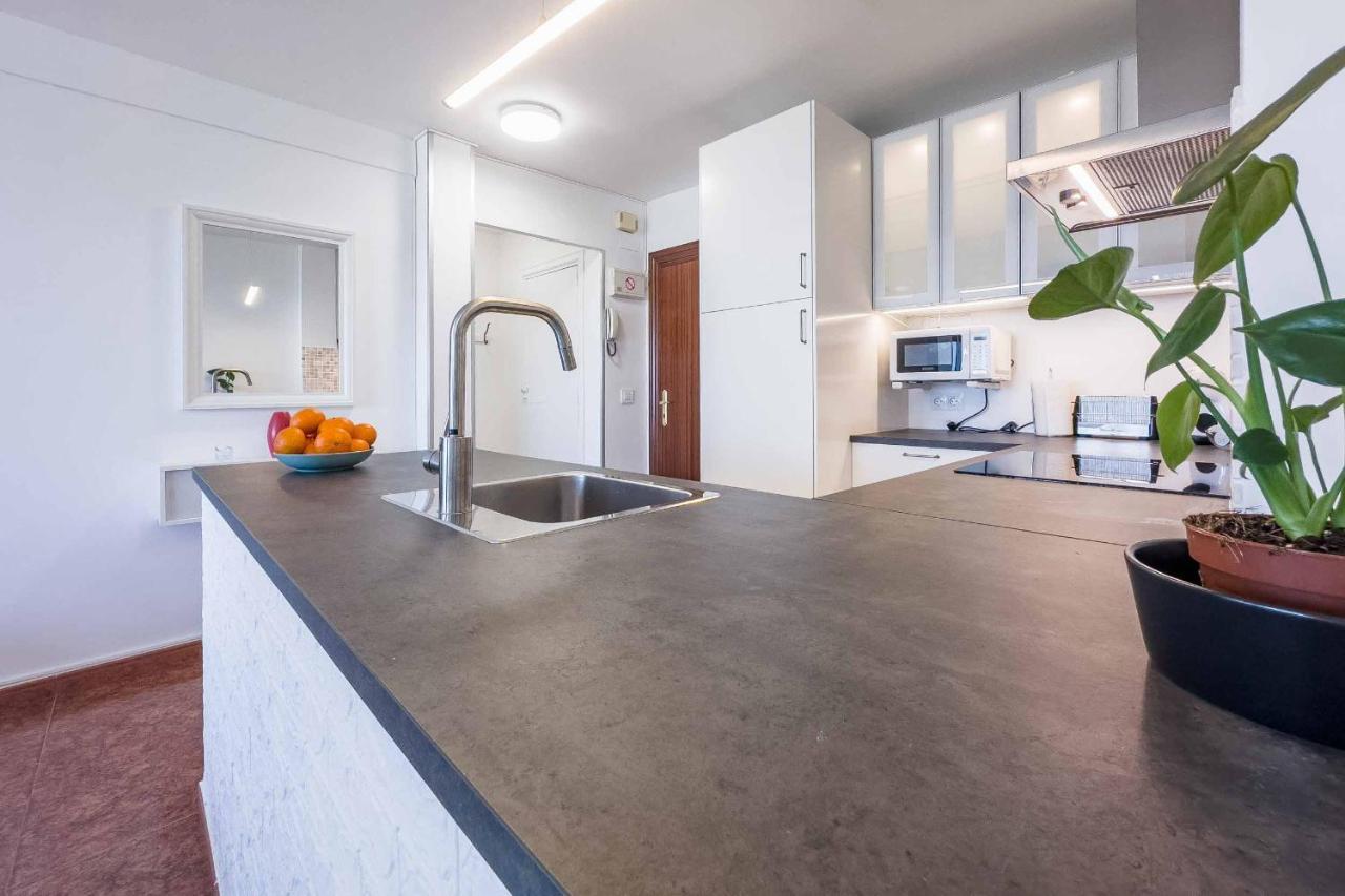 Apartamento Acogedor, Terraza, Piscina Y Mar Benalmádena Exteriér fotografie