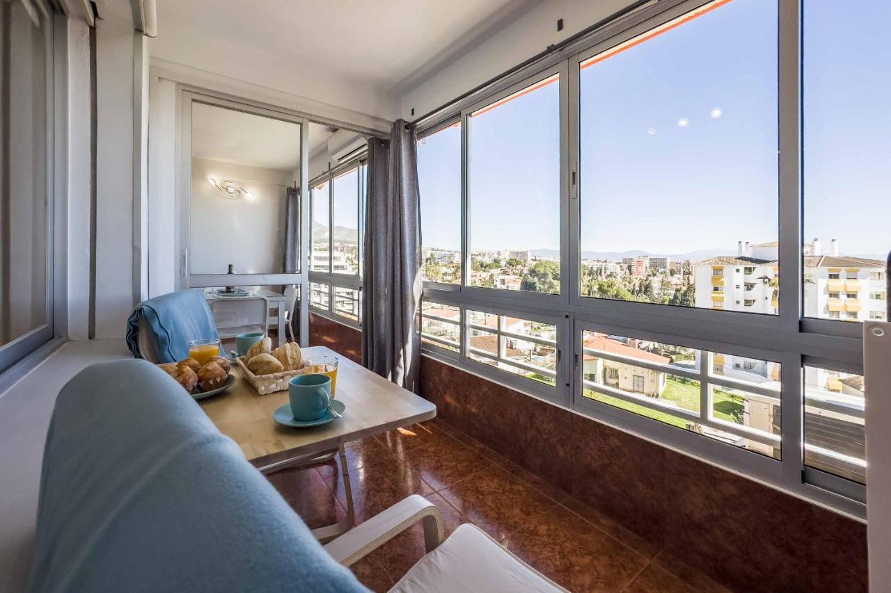 Apartamento Acogedor, Terraza, Piscina Y Mar Benalmádena Exteriér fotografie