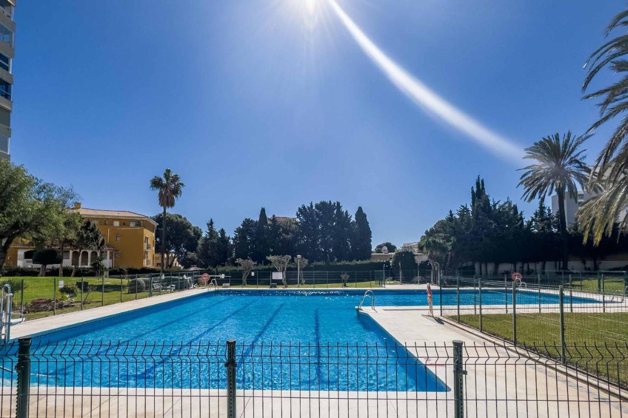 Apartamento Acogedor, Terraza, Piscina Y Mar Benalmádena Exteriér fotografie