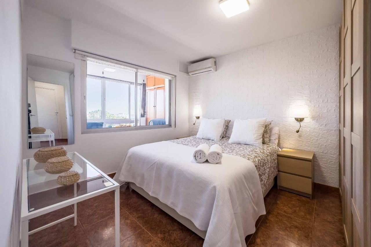 Apartamento Acogedor, Terraza, Piscina Y Mar Benalmádena Exteriér fotografie